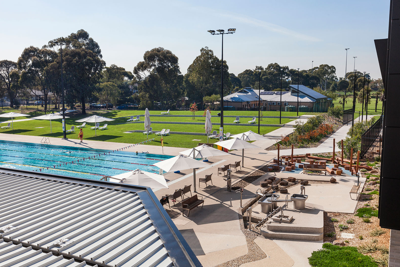 commercial-northcote-aquatic-centre-01